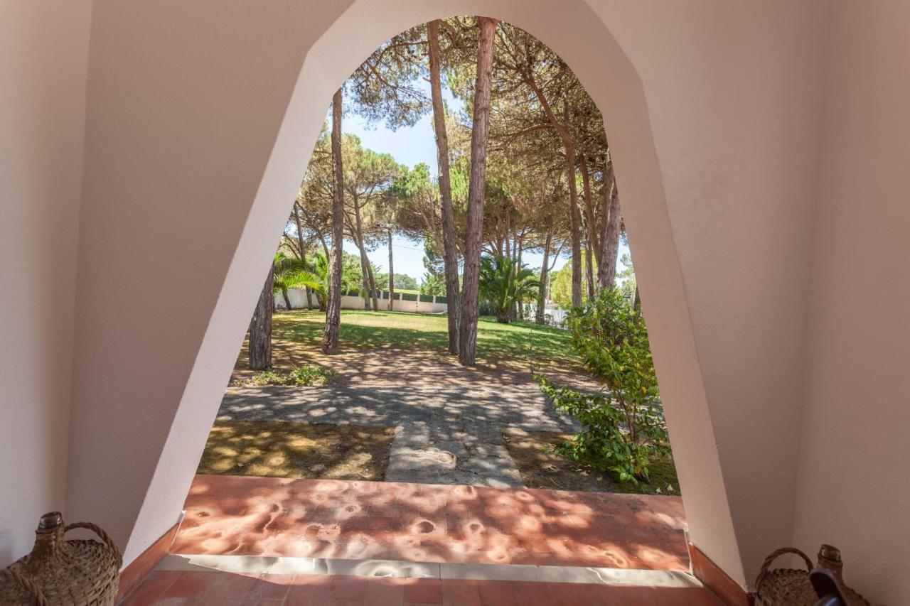 Ocean, Pines And Mountain - Renovated February 2025 - Ac Villa Colares Exterior foto
