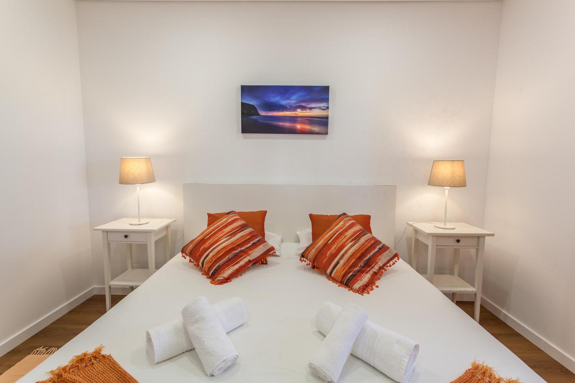 Ocean, Pines And Mountain - Renovated February 2025 - Ac Villa Colares Exterior foto